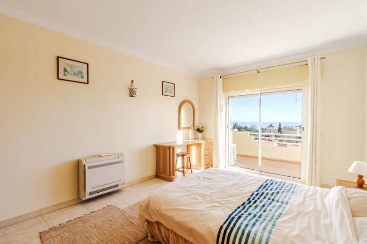 Apartmán s výhledem na moře na prodej, Praia da Luz